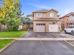 5349 Bullrush Dr, Mississauga, ON L5V 1Z2