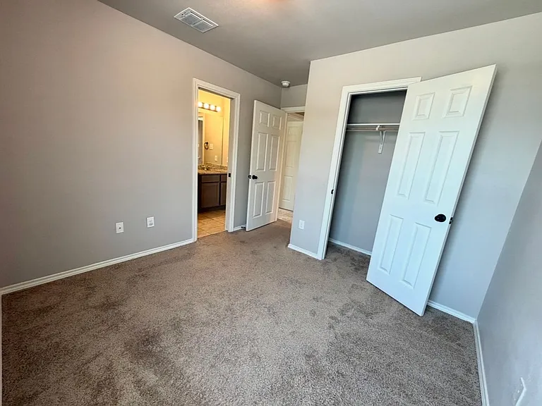 4138 Swans Lndg #2-unit 101 — Photo 13