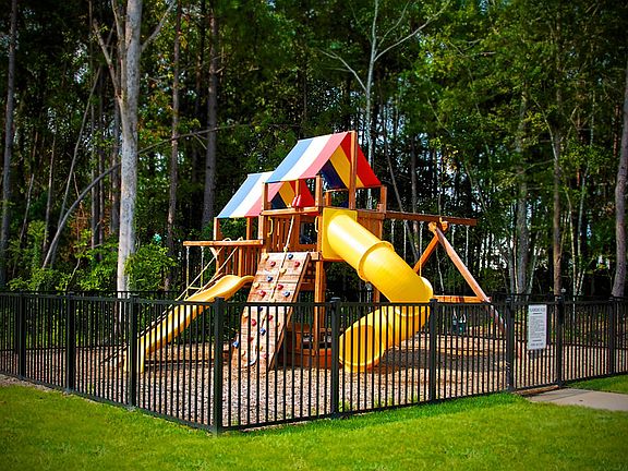 5th image of 2351 Ridgerock Ln #3B-2Ba-1320Sqft