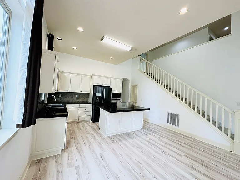 16756 NW Canton St — Photo 18
