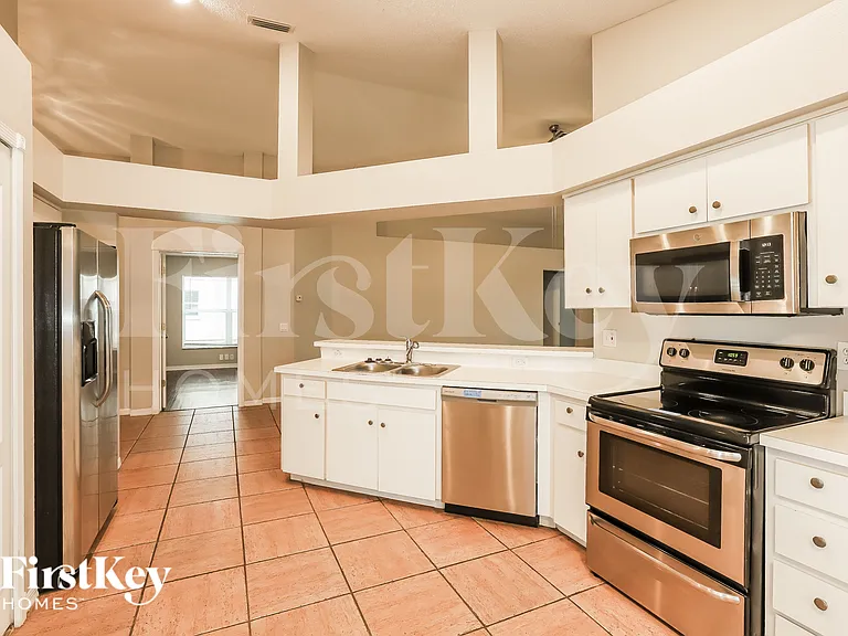 1216 Timber Trace Dr — Photo 5