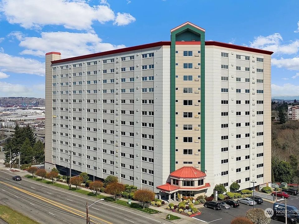 1st image of 3201 Pacific Ave #901