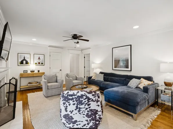 5808 Vine Ridge Dr, Nashville, TN 37205