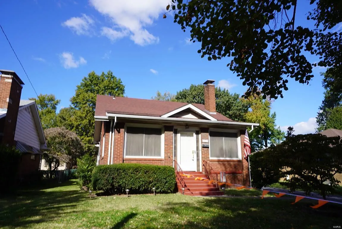 2625 Edison Ave photo 1