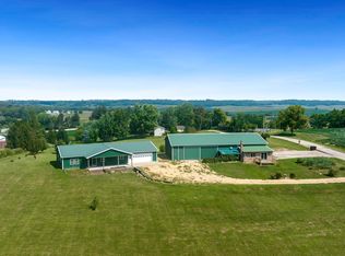 1220 S Gale Rd, Oregon, IL 61061