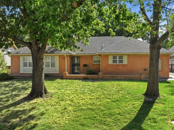 4613 S Lakewood Ave, Tulsa, OK 74135