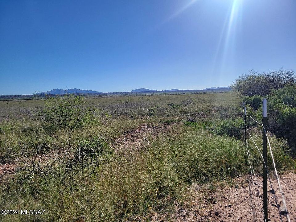2nd image of N Pomerene Rd