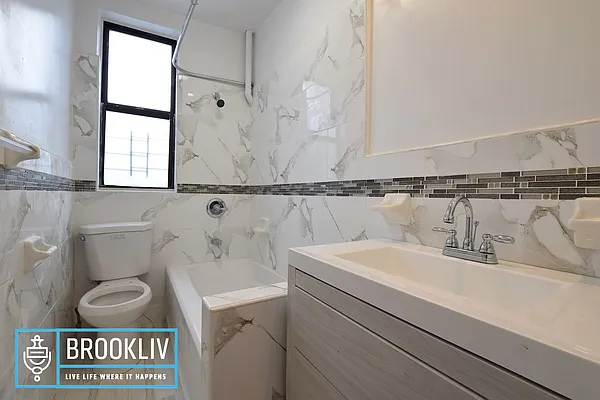 Rented by null | media 6