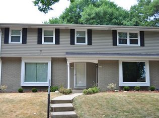 2035 N 107th St, Wauwatosa, WI 53226