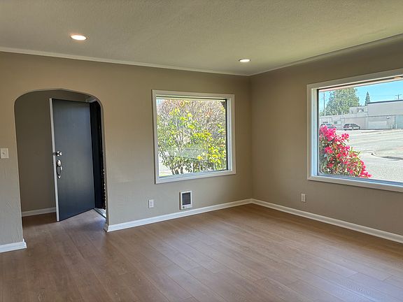 3rd image of 4502 6th Ave
