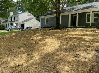 3125 Berkshire Manor Dr, Alpharetta, GA 30022