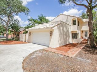 2665 Daisy Way, Cooper City, FL 33026