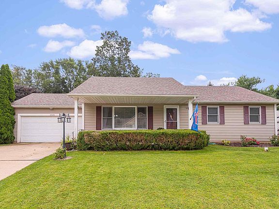 2nd image of 22630 Arbor Pointe Dr