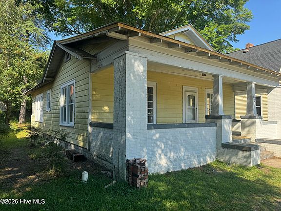 3rd image of 320 Spring Street
