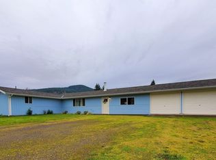 1610 Crescent St, Forks, WA 98331