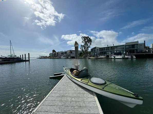 422 Tideway Dr, Alameda, CA 94501