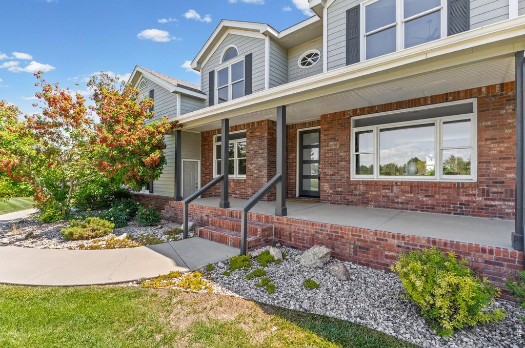 7766 Park Ridge Cir