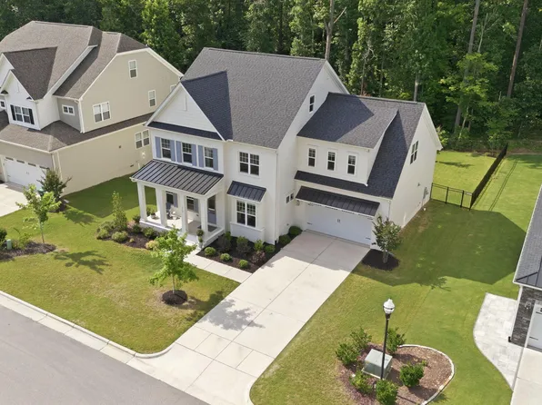 1829 Prucha Pl, Apex, NC 27523