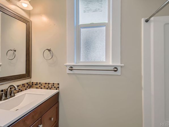 denver-colorado-2086857661 picture