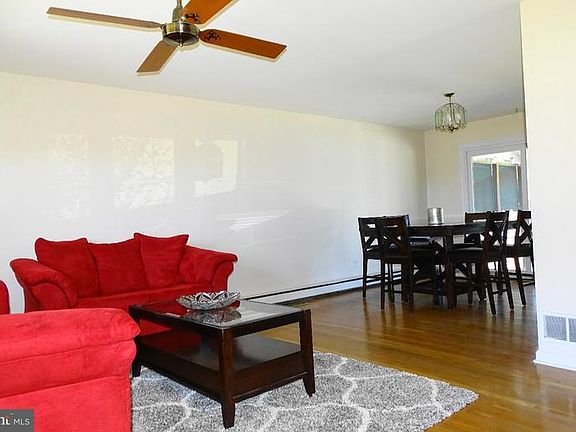 3rd image of 2705 Fawkes Dr