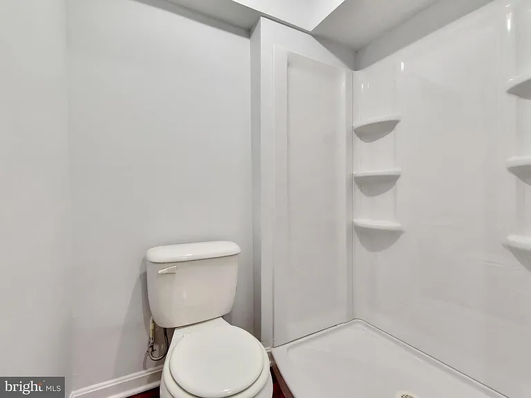 5801 Tobery Rd — Photo 15