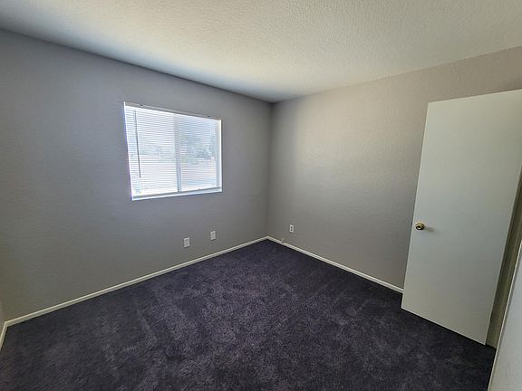 2nd image of 6729 Live Oak St #B