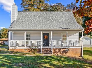 623 Woodland Cir, Asheboro, NC 27203