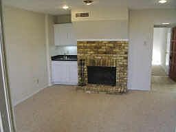 5th image of 2259 Jamestown Ln