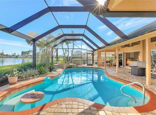 2290 Queens Way, Naples, FL 34112