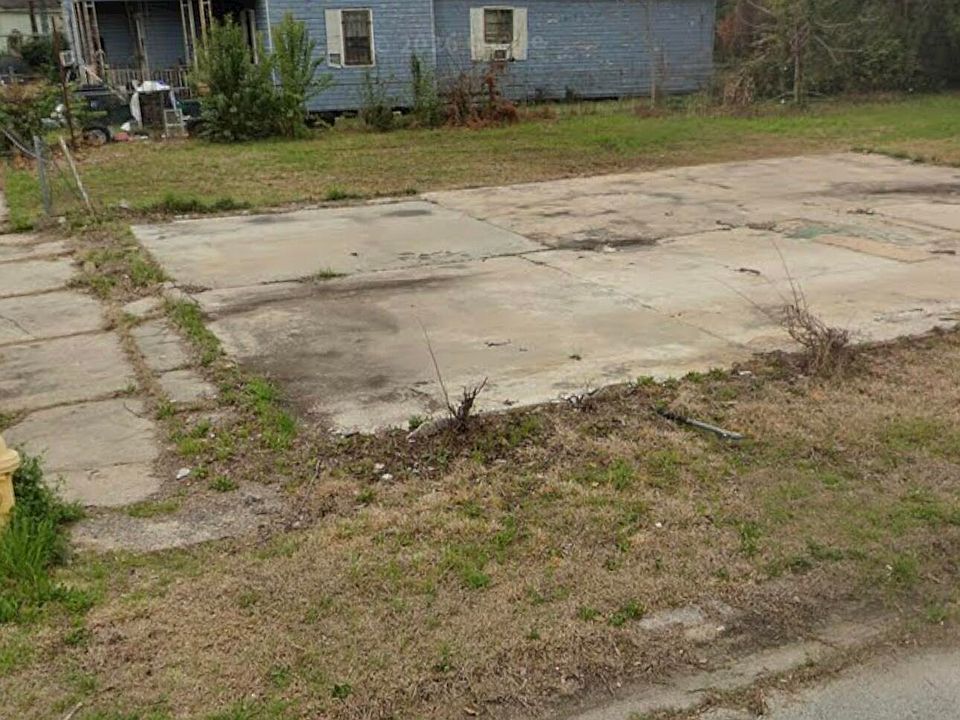 1st image of 1523/ 1527 Picquet Avenue