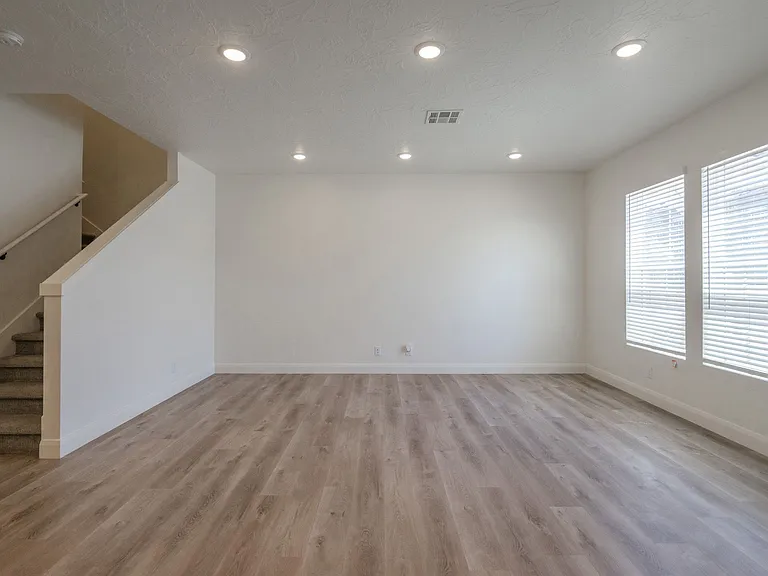 6025 S Carnelian Pkwy #MAIN — Photo 13