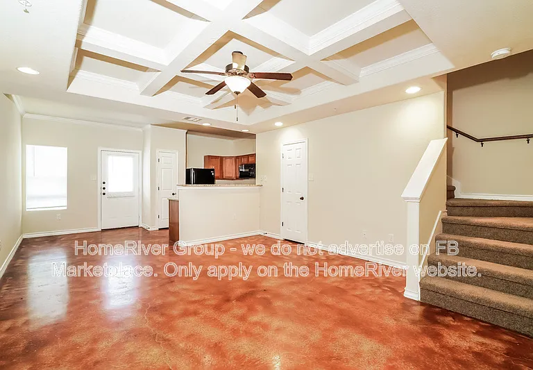 6414 Melanzane Ave #3 — Photo 4