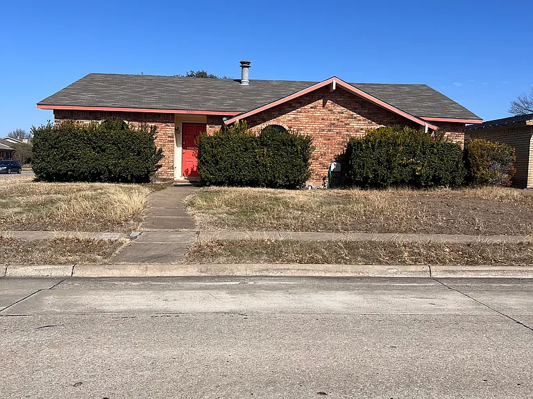 5001 Nash Dr — Photo 1