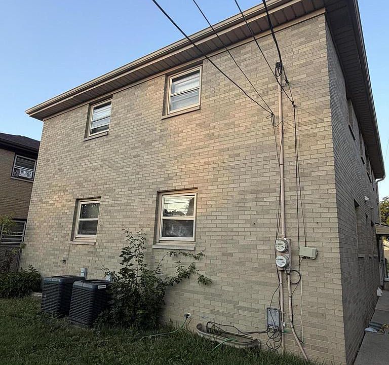 2nd image of 4433 N 68th STREET #4435