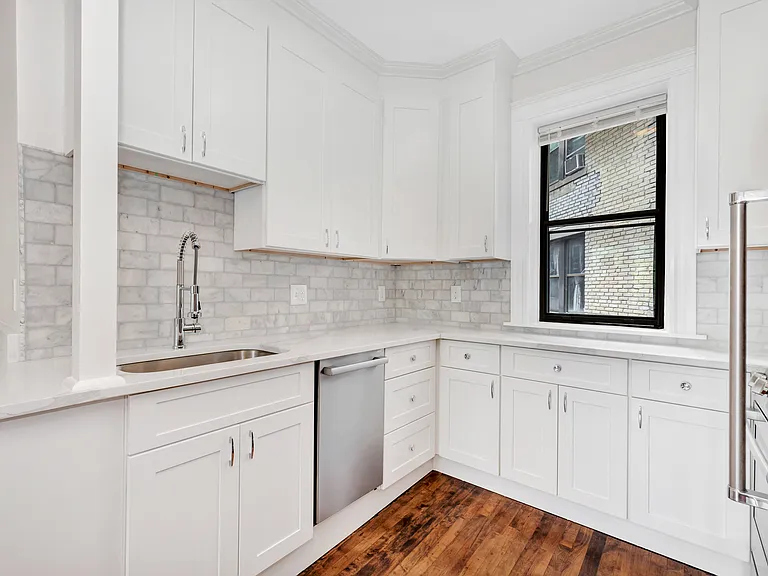 11 Park Dr #22 — Photo 21