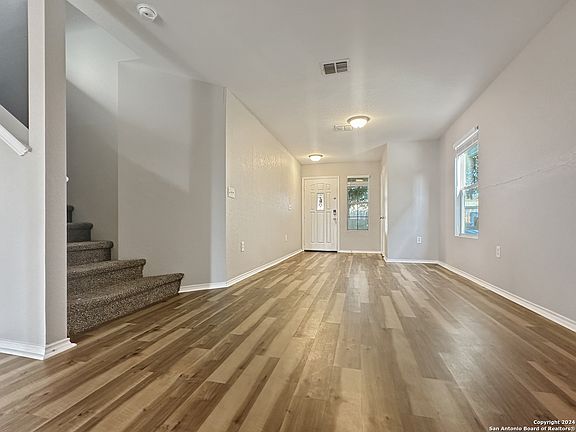 2nd image of 7231 MAGNOLIA BLF