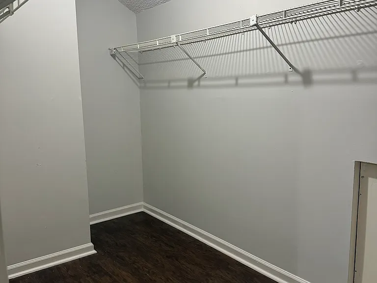 5534 Marathon Pkwy — Photo 14