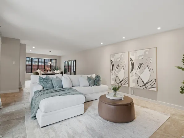 7711 Callaghan APT 301, San Antonio, TX 78229