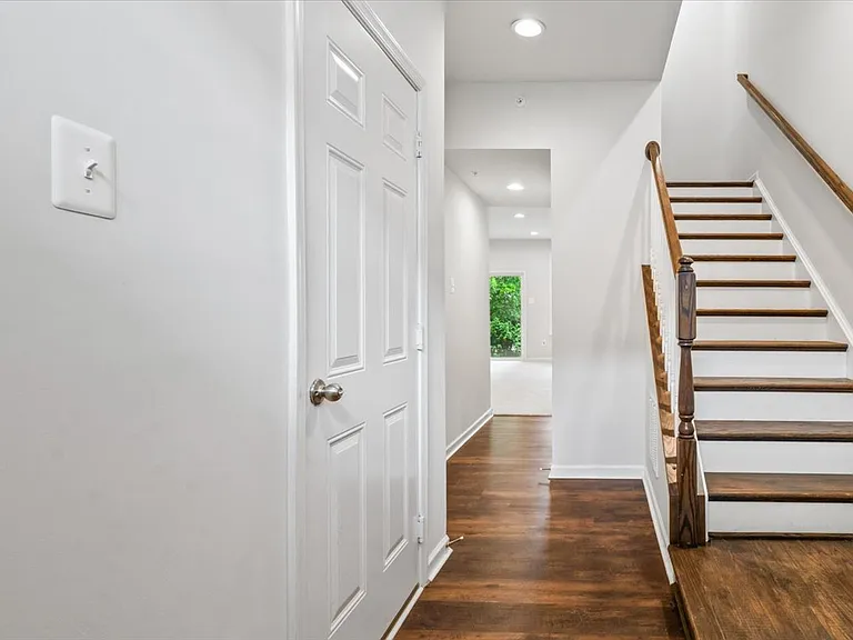309 Spring Bank Way #1 — Photo 12