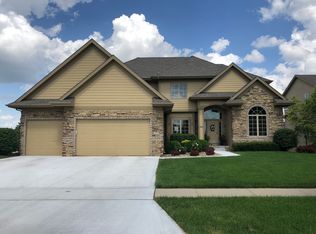 5811 NW 104th Ct, Johnston, IA 50131