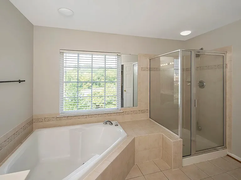 15505 John Diskin Cir — Photo 17