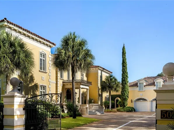 318 W 46th St, Sea Island, GA 31561