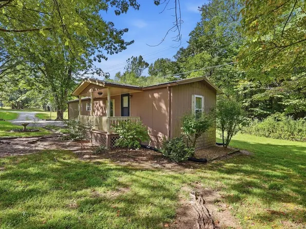 328 Corolla Rd, Sparta, TN 38583