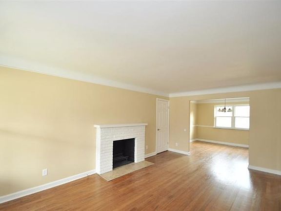 2nd image of 3852 Malaer Dr