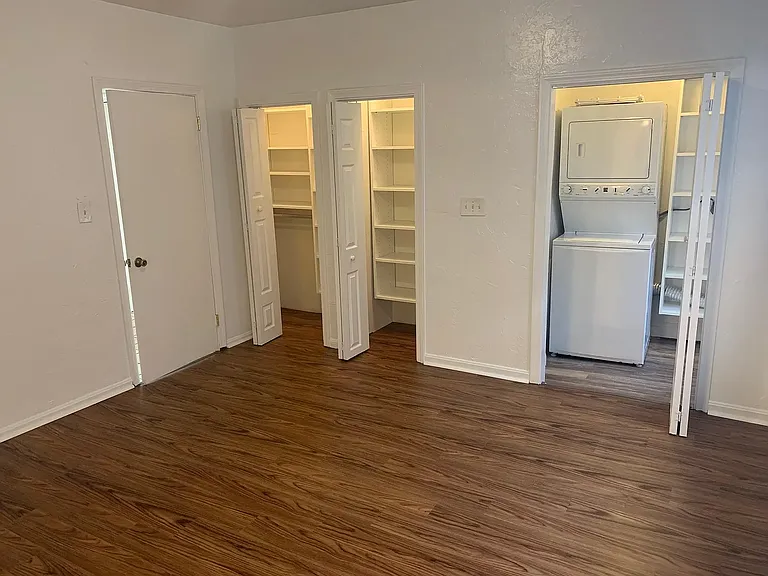 27 Williams St #1A — Photo 5