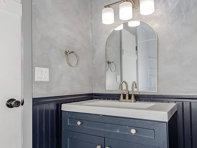 8806 Norwood Dr — Photo 24