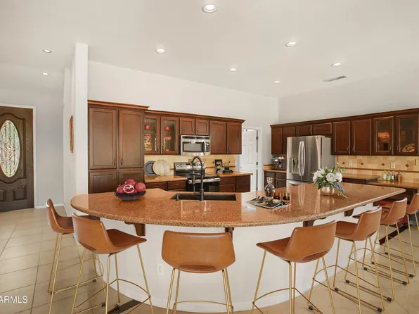 10731 W Wikieup Lane, Sun City, AZ 85373