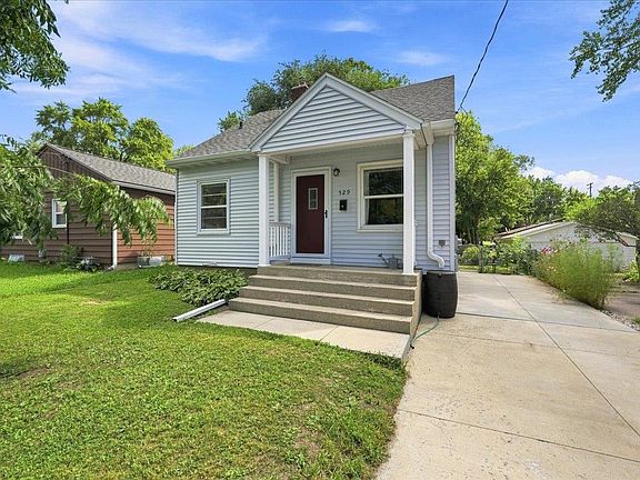 2nd image of 529 Gannon Ave