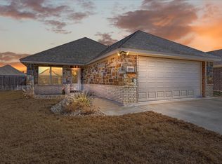 3209 McCoy Ln, Granbury, TX 76049