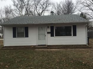 902 E Delaware Ave, Urbana, IL